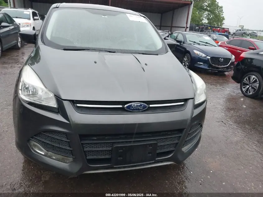 2015 FORD ESCAPE SE