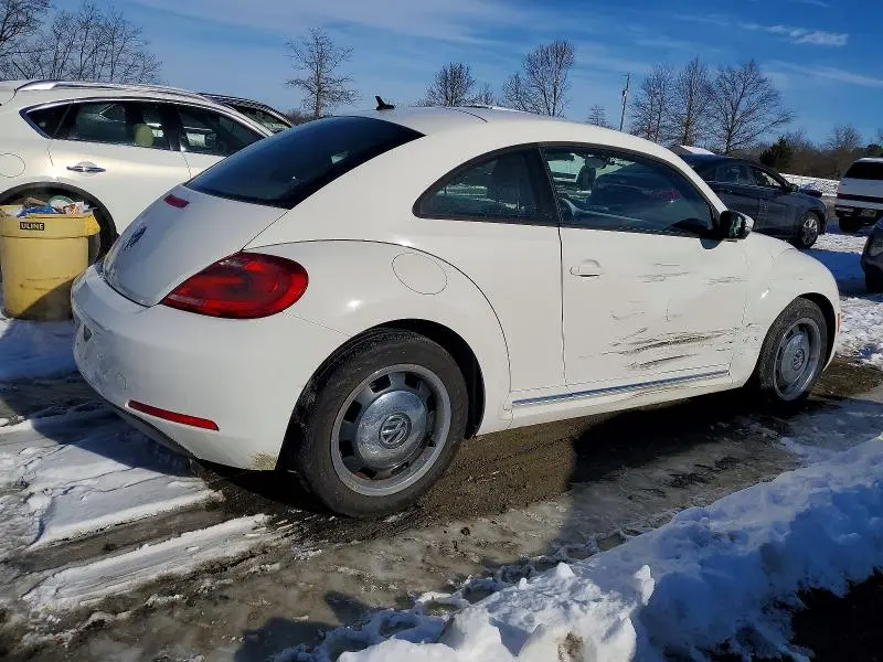 2012 VOLKSWAGEN BEETLE   