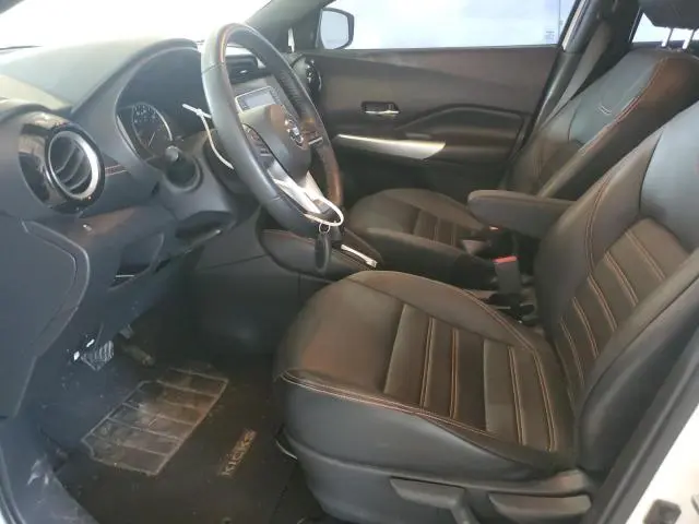 2019 NISSAN KICKS S