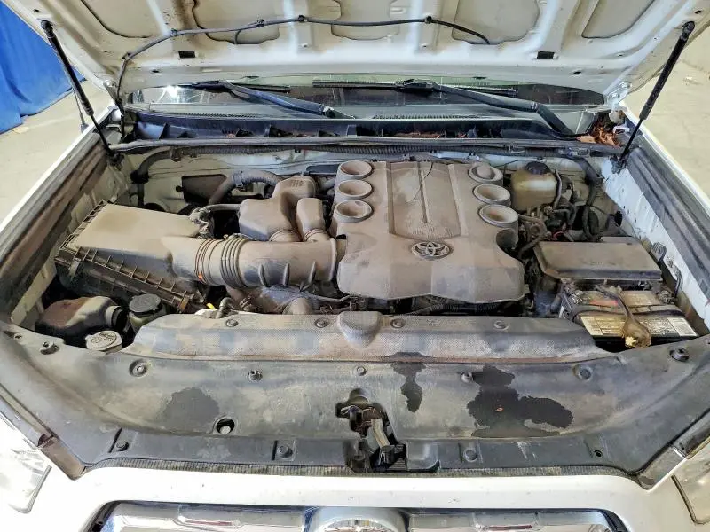 2013 TOYOTA 4RUNNER SR5  