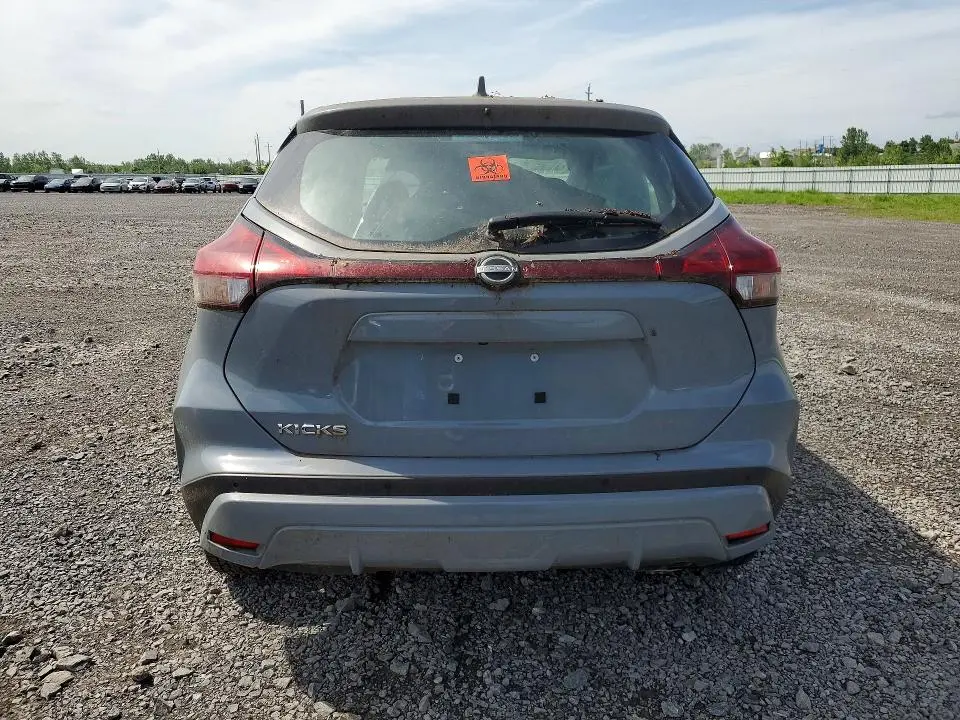 2023 NISSAN KICKS S  