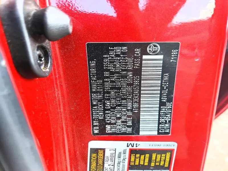 2010 TOYOTA CAMRY LE  