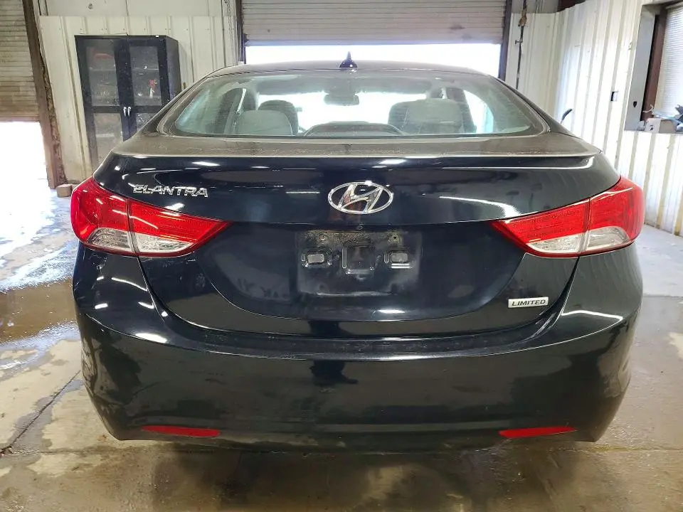 2013 HYUNDAI ELANTRA LIMITED  
