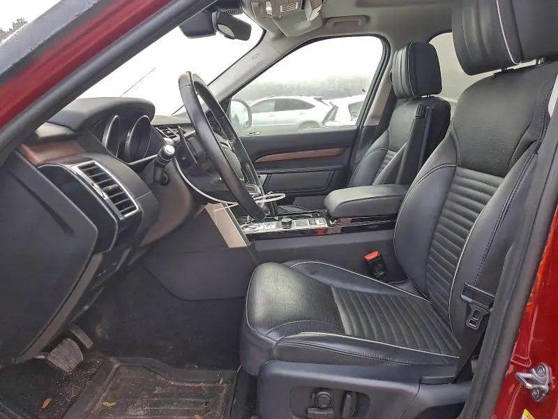 2017 LAND ROVER DISCOVERY HSE LUXURY  