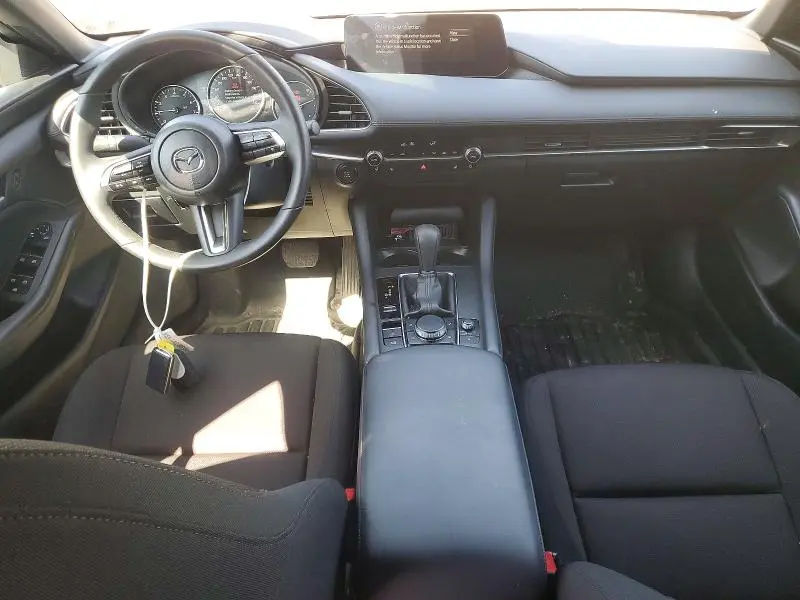 2025 MAZDA 3 PREFERRED  