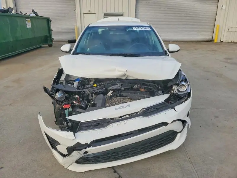 2023 KIA RIO LX  