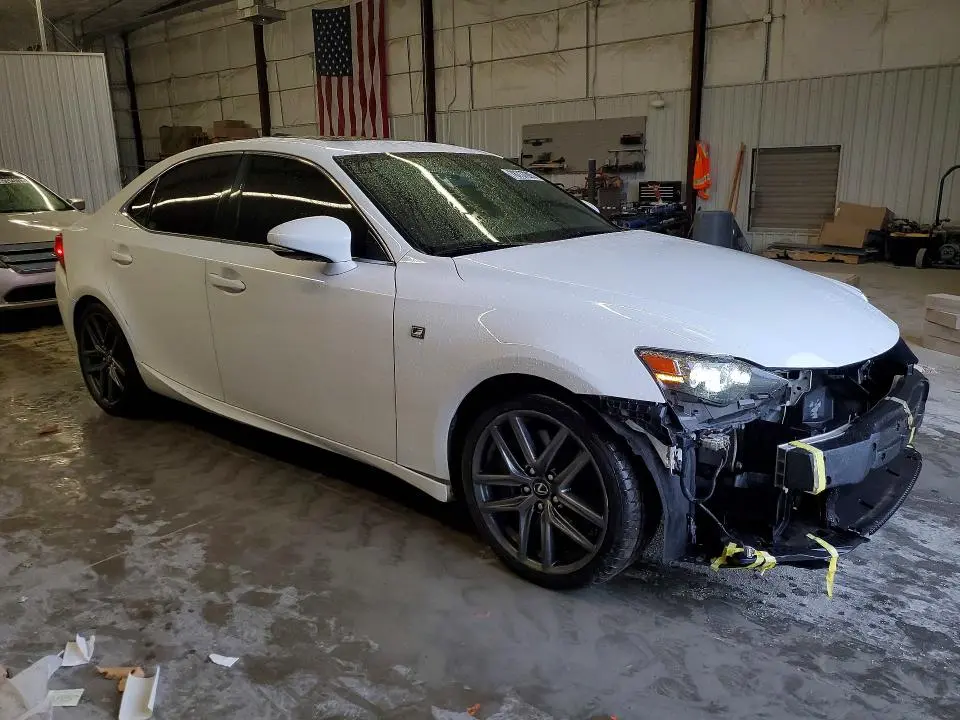 2016 LEXUS IS 200T BASE  