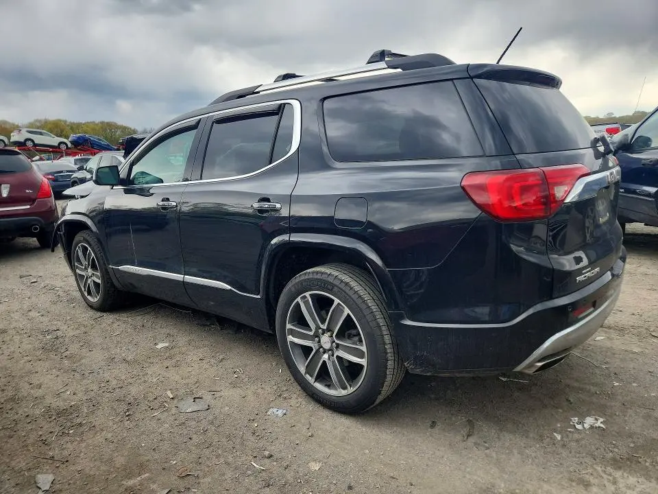 2019 GMC ACADIA DENALI  