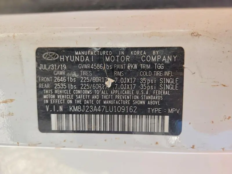 2020 HYUNDAI TUCSON SE  