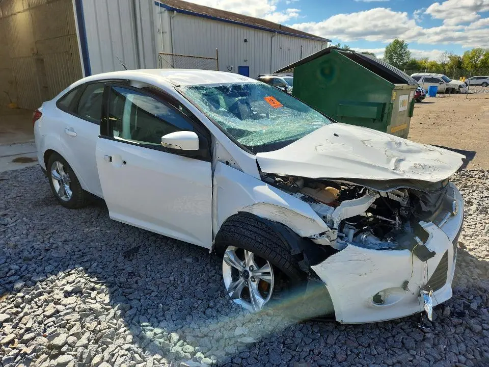 2013 FORD FOCUS SE  