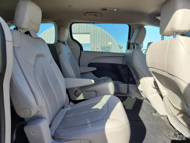 2021 CHRYSLER VOYAGER LXI  