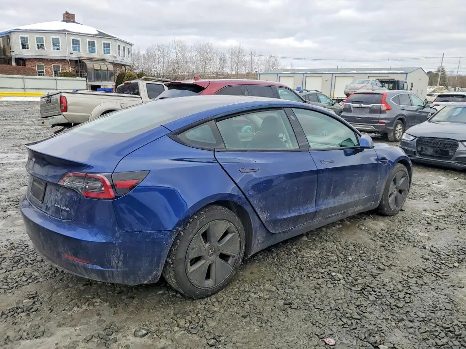 2022 TESLA MODEL 3   