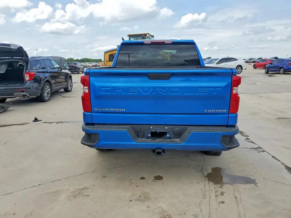 2024 CHEVROLET SILVERADO C1500 CUSTOM  