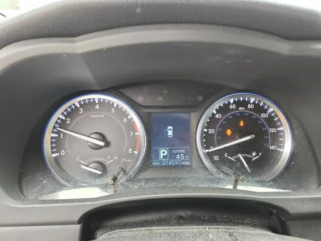 2016 TOYOTA HIGHLANDER LE  