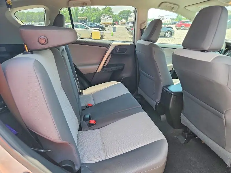 2014 TOYOTA RAV4 LE  