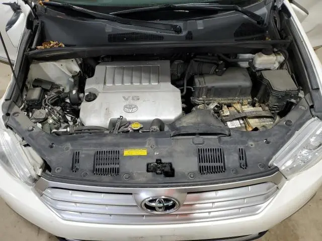 2012 TOYOTA HIGHLANDER BASE  