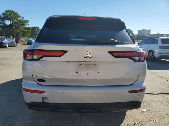 2024 MITSUBISHI OUTLANDER ES  