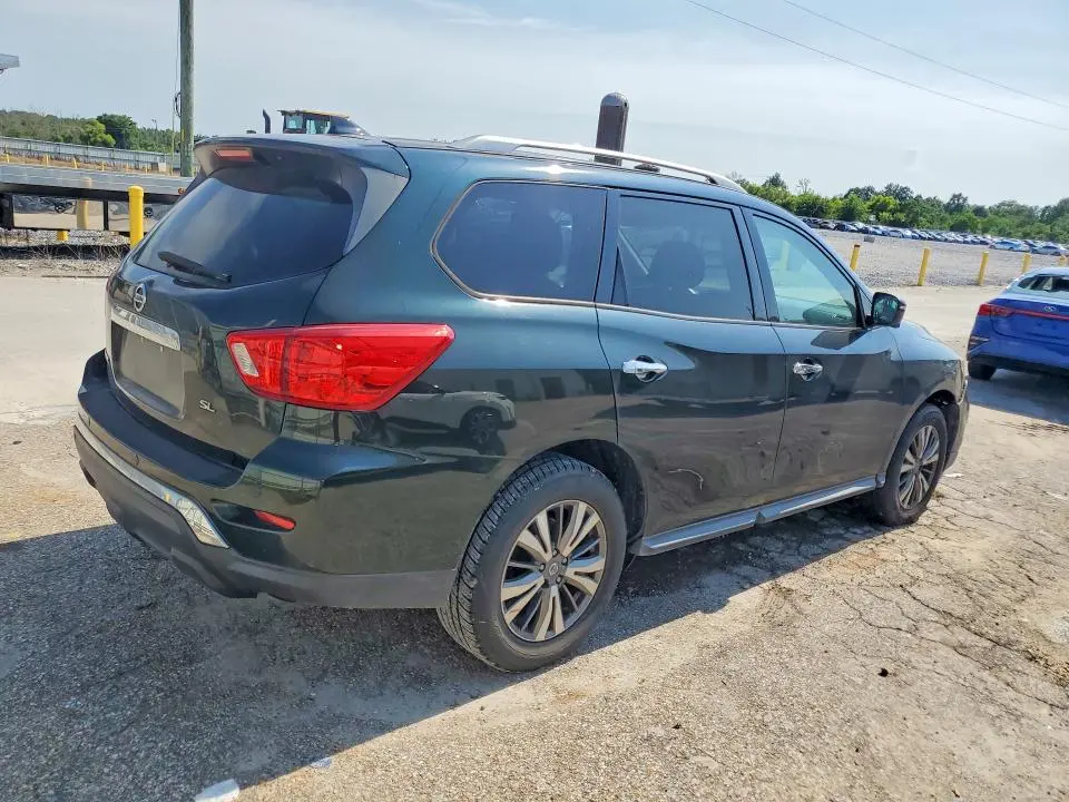2020 NISSAN PATHFINDER SL  