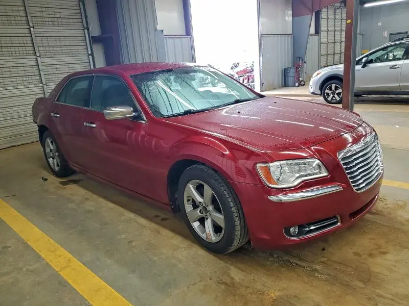 2012 CHRYSLER 300 LIMITED  