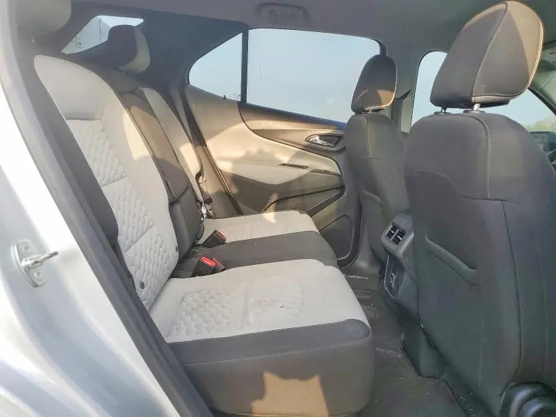 2021 CHEVROLET EQUINOX LS  
