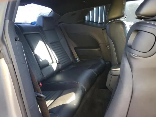 2011 DODGE CHALLENGER