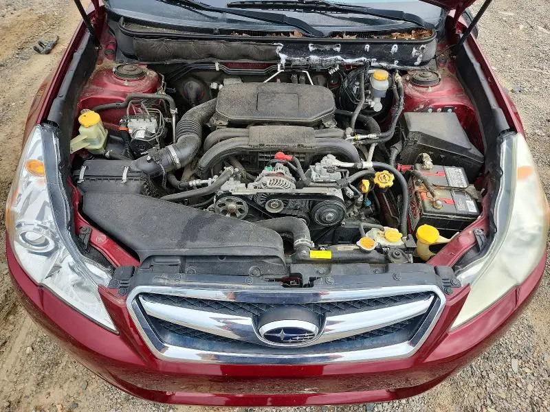 2010 SUBARU LEGACY 2.5I LIMITED  