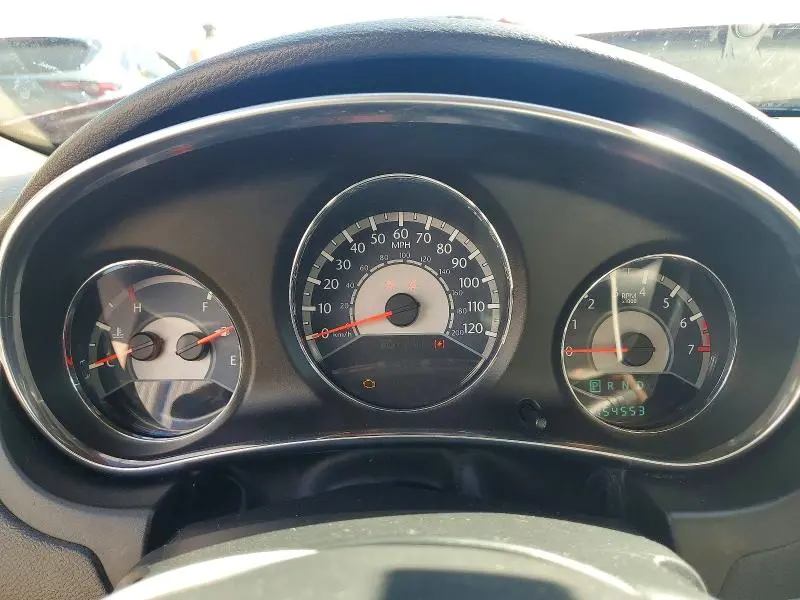 2013 CHRYSLER 200 LX  