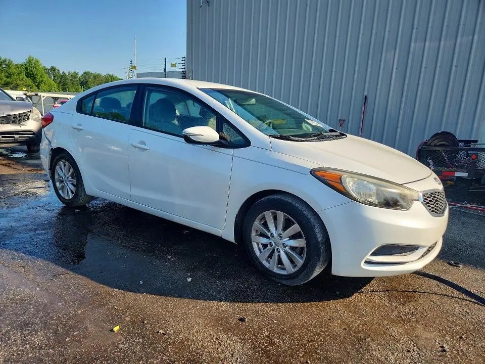 2016 KIA FORTE LX  