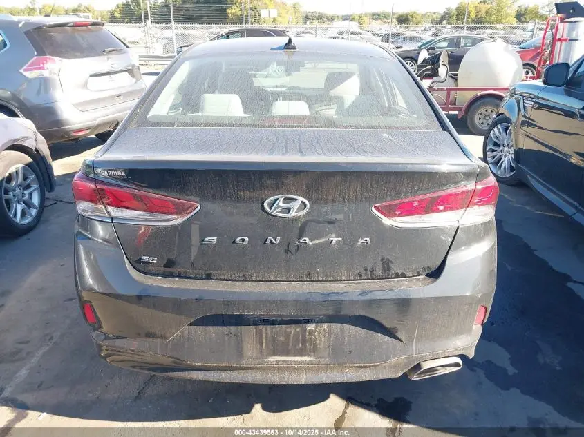 2018 HYUNDAI SONATA SE