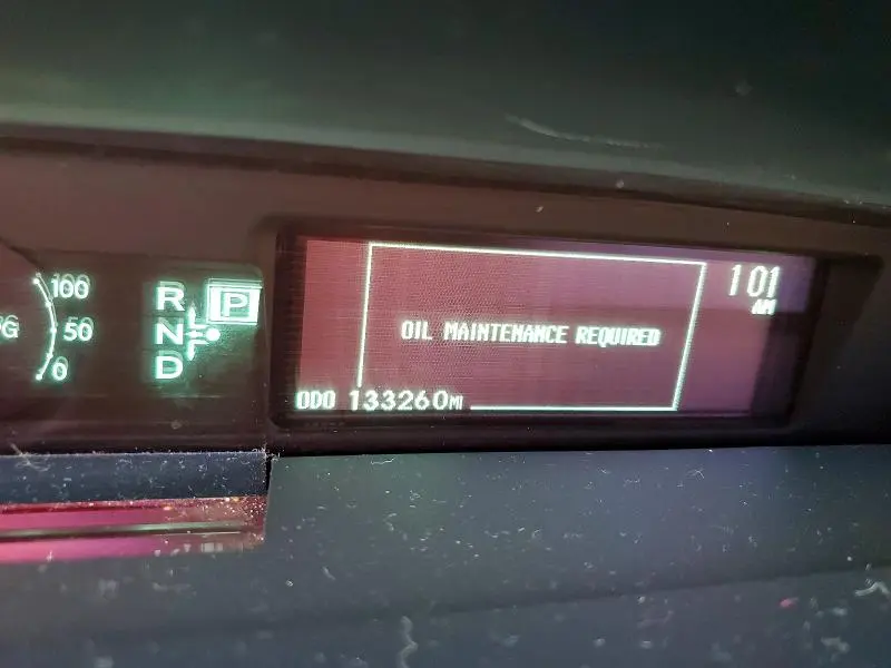 2010 TOYOTA PRIUS III  