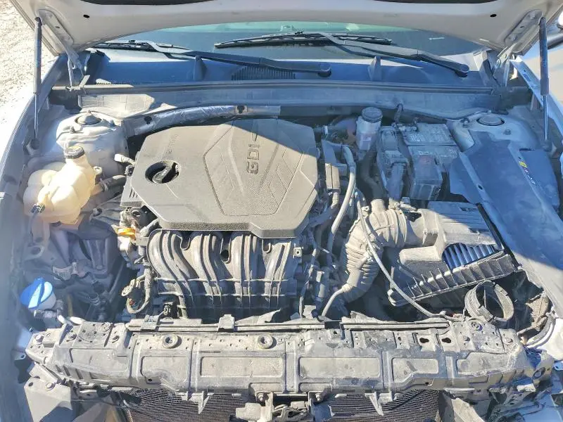 2021 HYUNDAI SONATA SE  