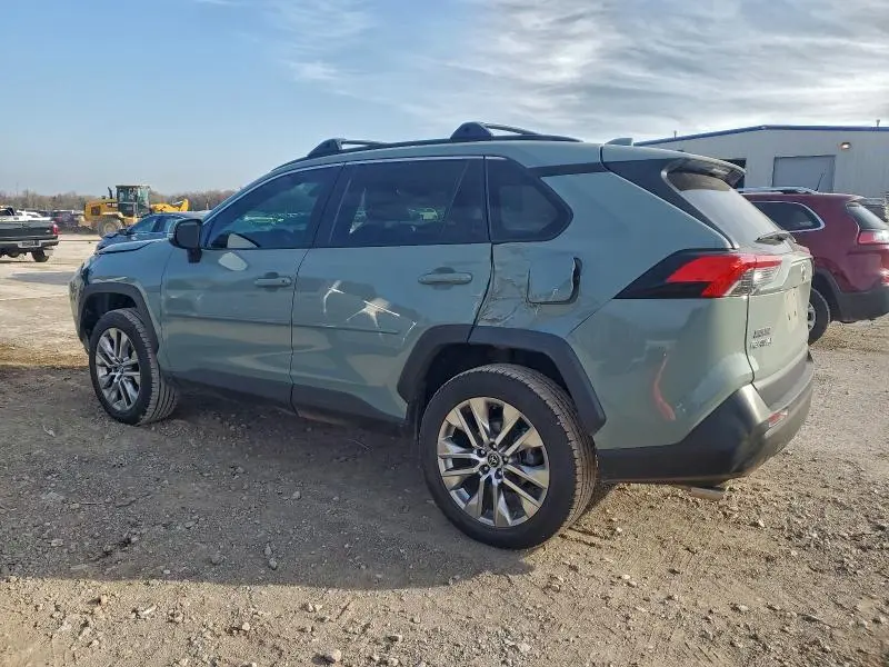 2020 TOYOTA RAV4 XLE PREMIUM  