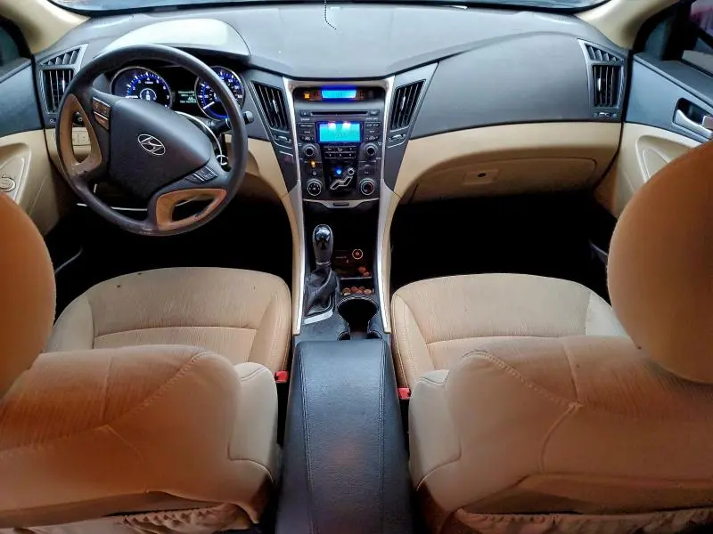 2013 HYUNDAI SONATA GLS  