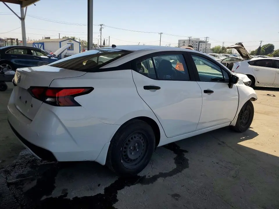 2023 NISSAN VERSA S  