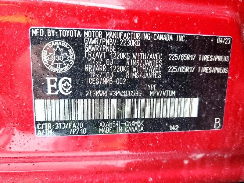 2023 TOYOTA RAV4 XLE  