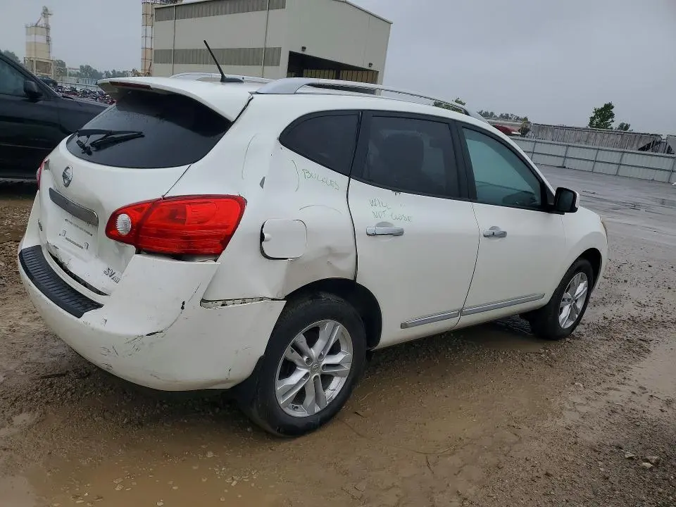 2013 NISSAN ROGUE S  