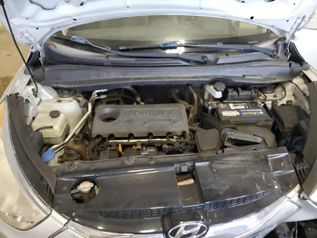 2010 HYUNDAI TUCSON GLS  