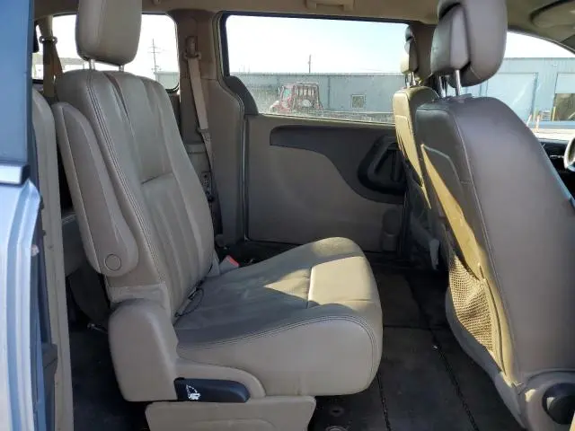 2013 CHRYSLER TOWN & COUNTRY TOURING  