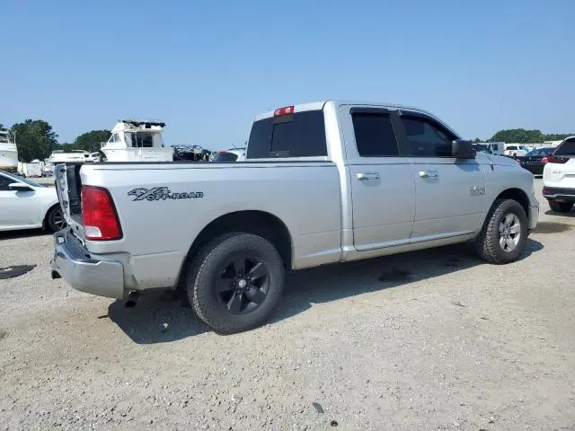 2017 RAM 1500 SLT  