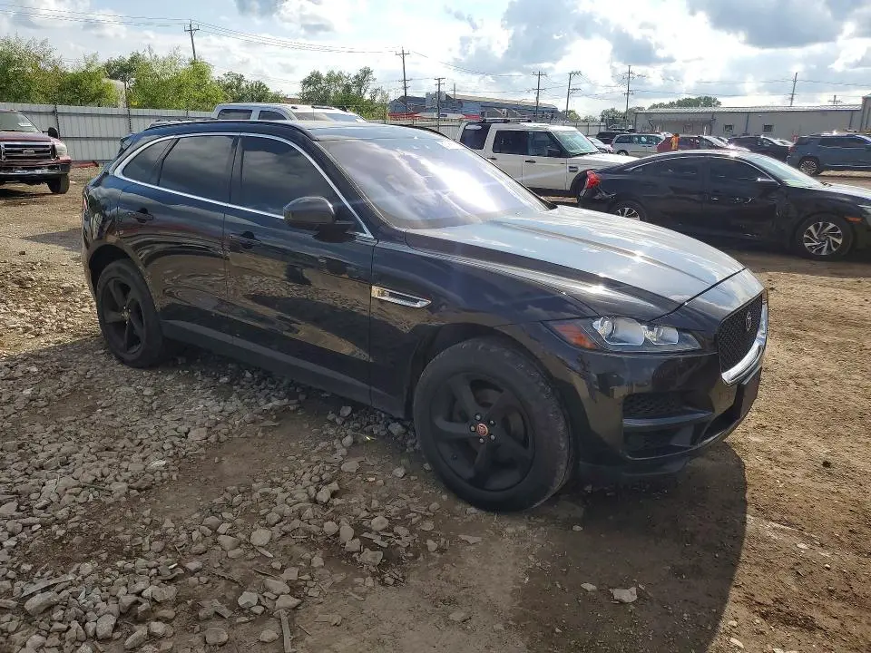 2020 JAGUAR F-PACE PREMIUM  