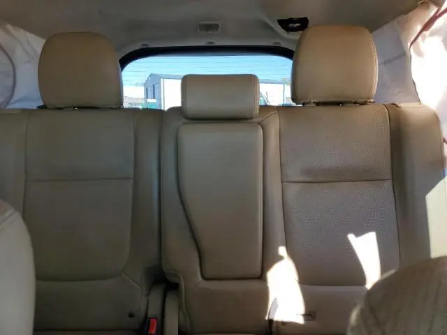 2016 MITSUBISHI OUTLANDER SE  