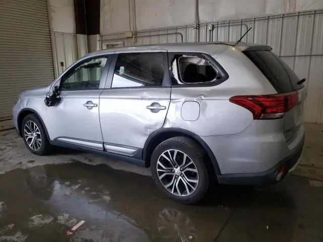 2016 MITSUBISHI OUTLANDER SE