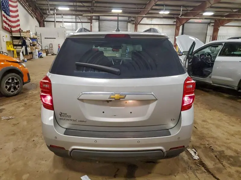 2017 CHEVROLET EQUINOX LT  