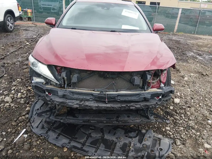2018 TOYOTA CAMRY XSE