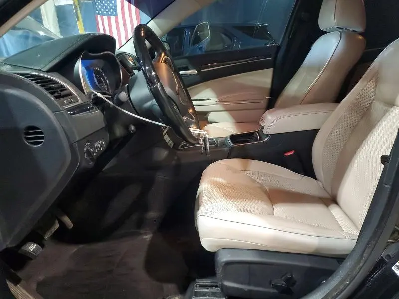 2018 CHRYSLER 300 LIMITED  