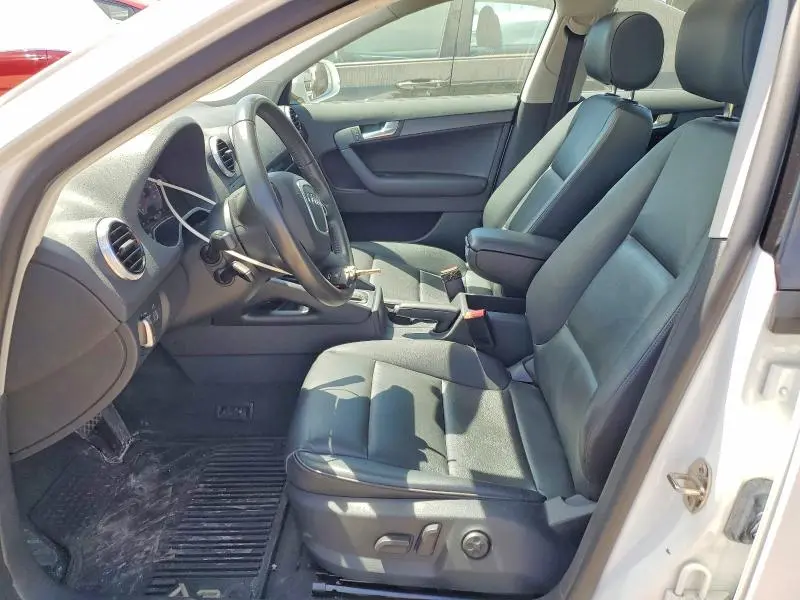 2011 AUDI A3 PREMIUM  