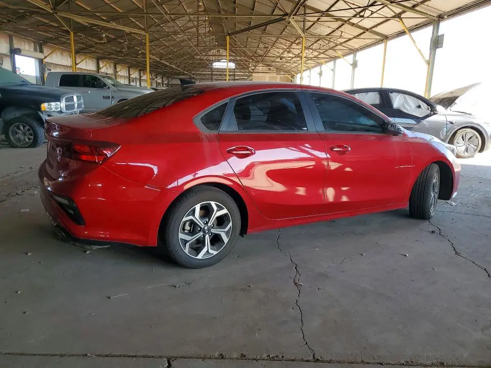 2021 KIA FORTE LXS  