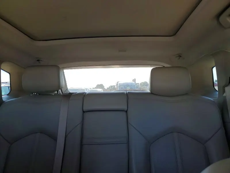 2015 CADILLAC SRX PERFORMANCE COLLECTION  