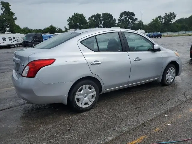 2012 NISSAN VERSA S  