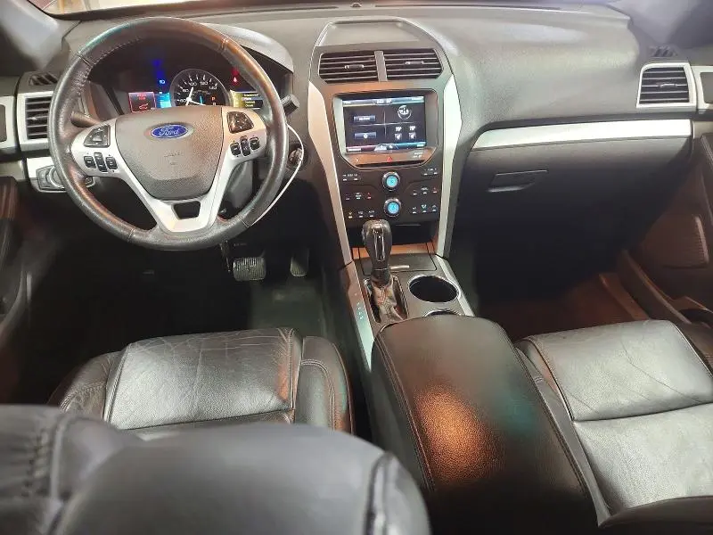 2011 FORD EXPLORER XLT  